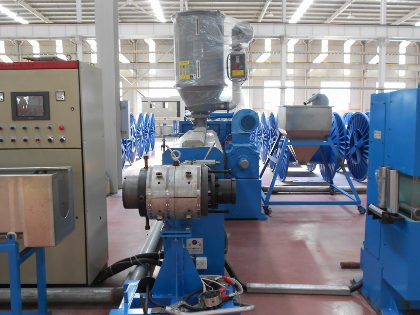 調(diào)整大小 精鐵150擠出機2.jpg
